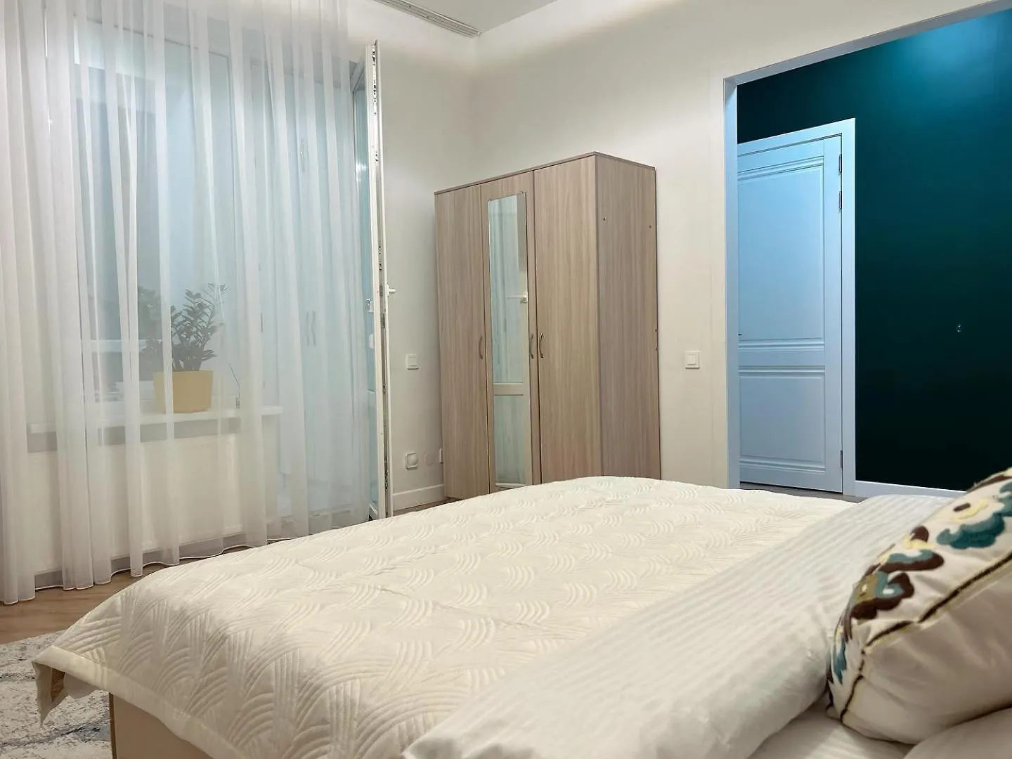 Apartmán Уютная И Комфортная Квартира Возле Барыс Арена, Ботанического Сада, Астана Арена, Экспо